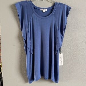 NWT Nine Britton Blue Flutter Short Sleeves Women’s Key Hole Top Size Medium
